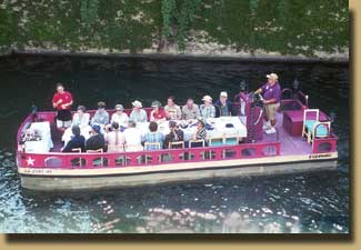 Dinner Cruise Down the San Antonio River